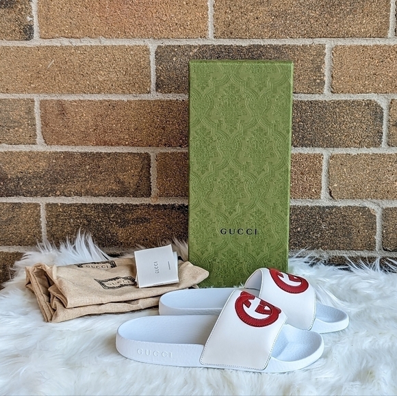 Gucci Interlocking G Logo Rubber Slide - Picture 2 of 12